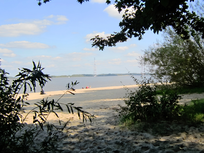 Elbstrand bei Bassenfleth, nahe dem Feriendorf Altes Land